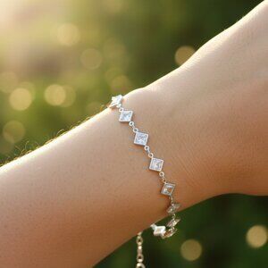 "New Beautiful Design Bracelet for Women/Girls, Gift, B803